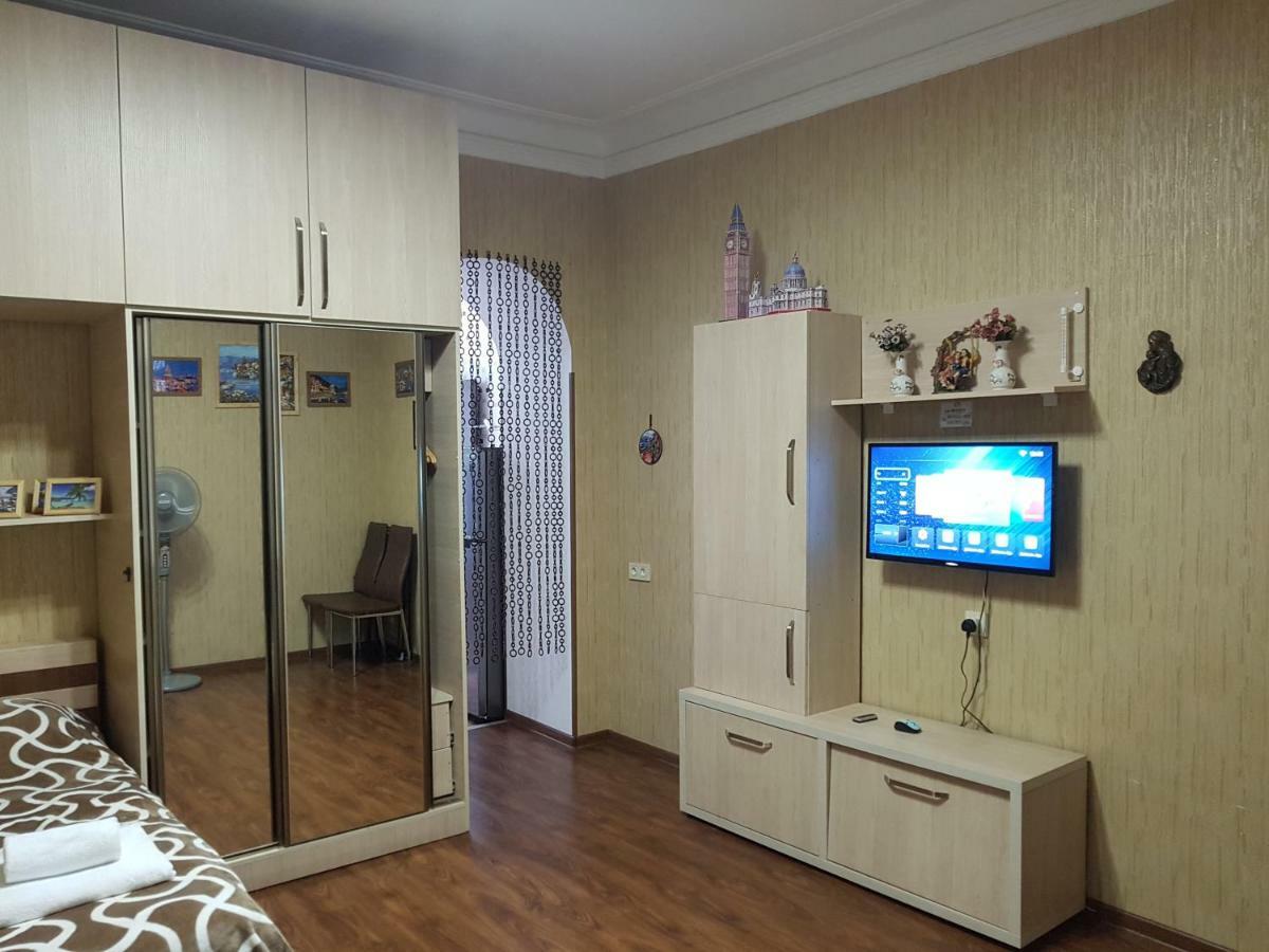 Apartment In Tbilisi Buitenkant foto